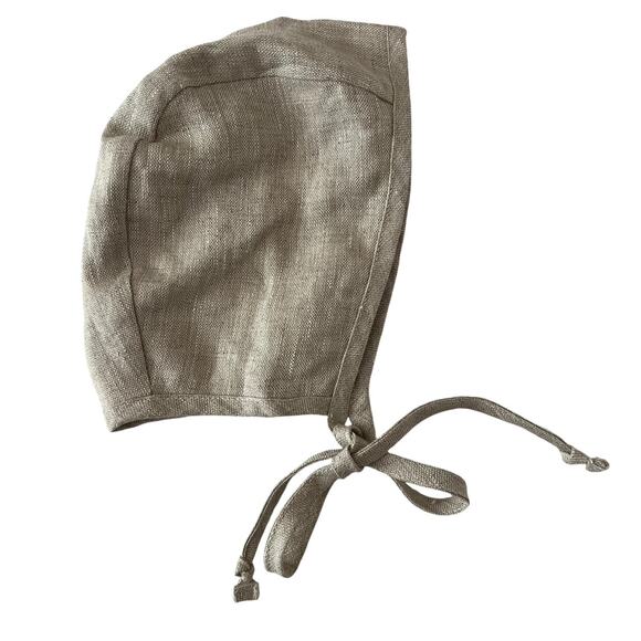 Briar Baby Neutral Linen Bonnet - Picture 1 of 5